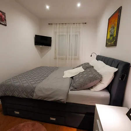 Nikoleto Apartment