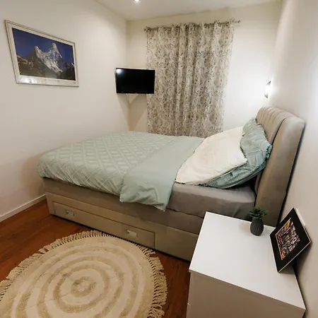 Apartment Nikoleto *