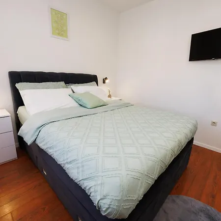 Apartment Nikoleto