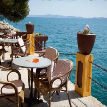 Apartment Nikoleto