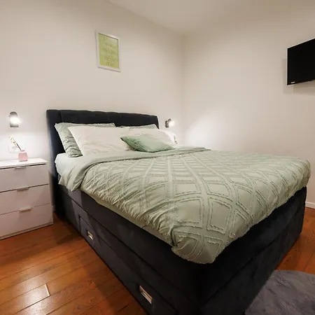 Nikoleto Apartamento *