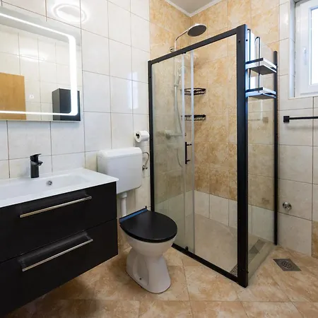 Nikoleto Apartamento *